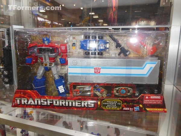 Sdcc 2012 Transformers Masterpiece Optimus Prime  (12 of 32)